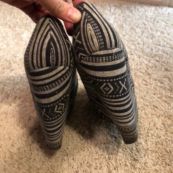 Euc madden girl wedges size 8.5 - Picture 4 of 5